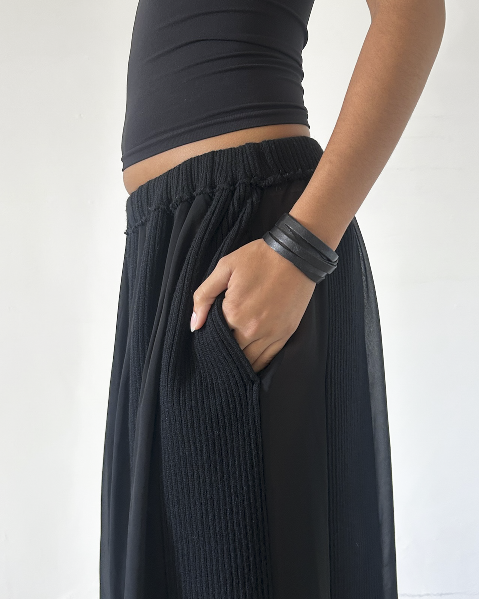 Robe de Chambre AW2002 Knit Pleated Skirt
