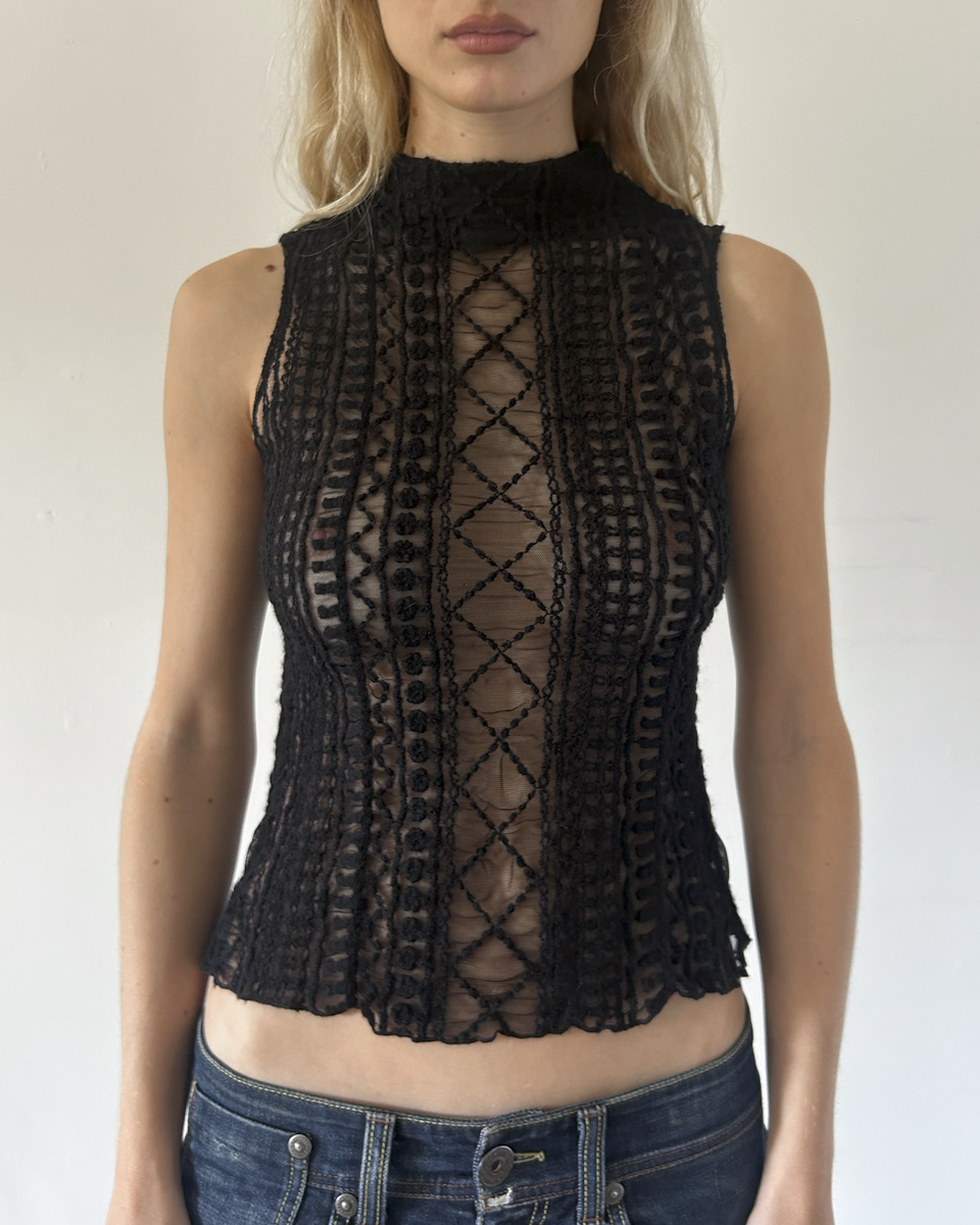 Tunnel Sleeveless Wool Embroidered Top