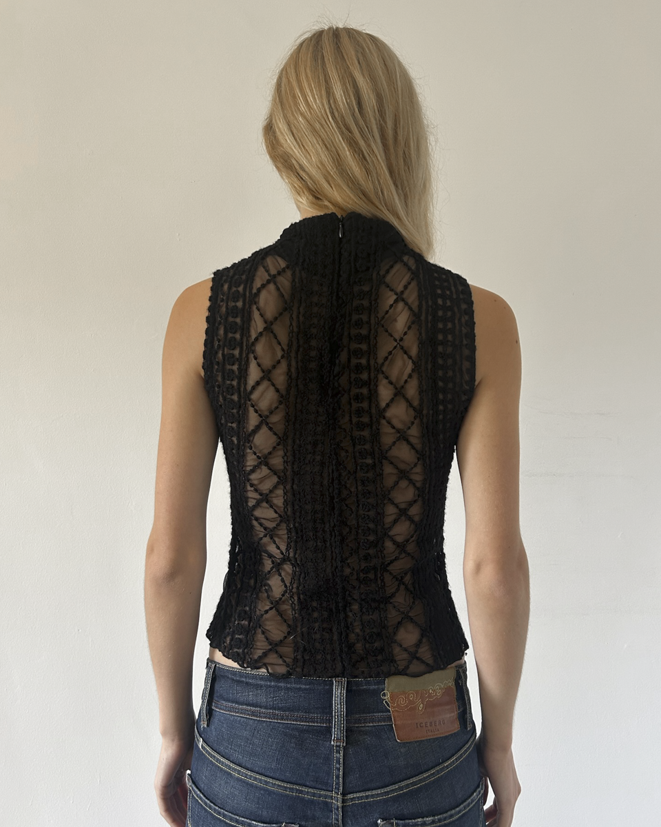 Tunnel Sleeveless Wool Embroidered Top