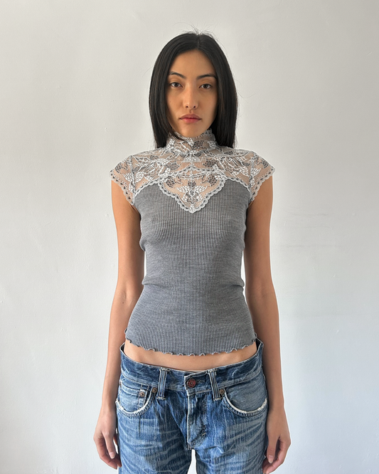 Oscalito Lace Top