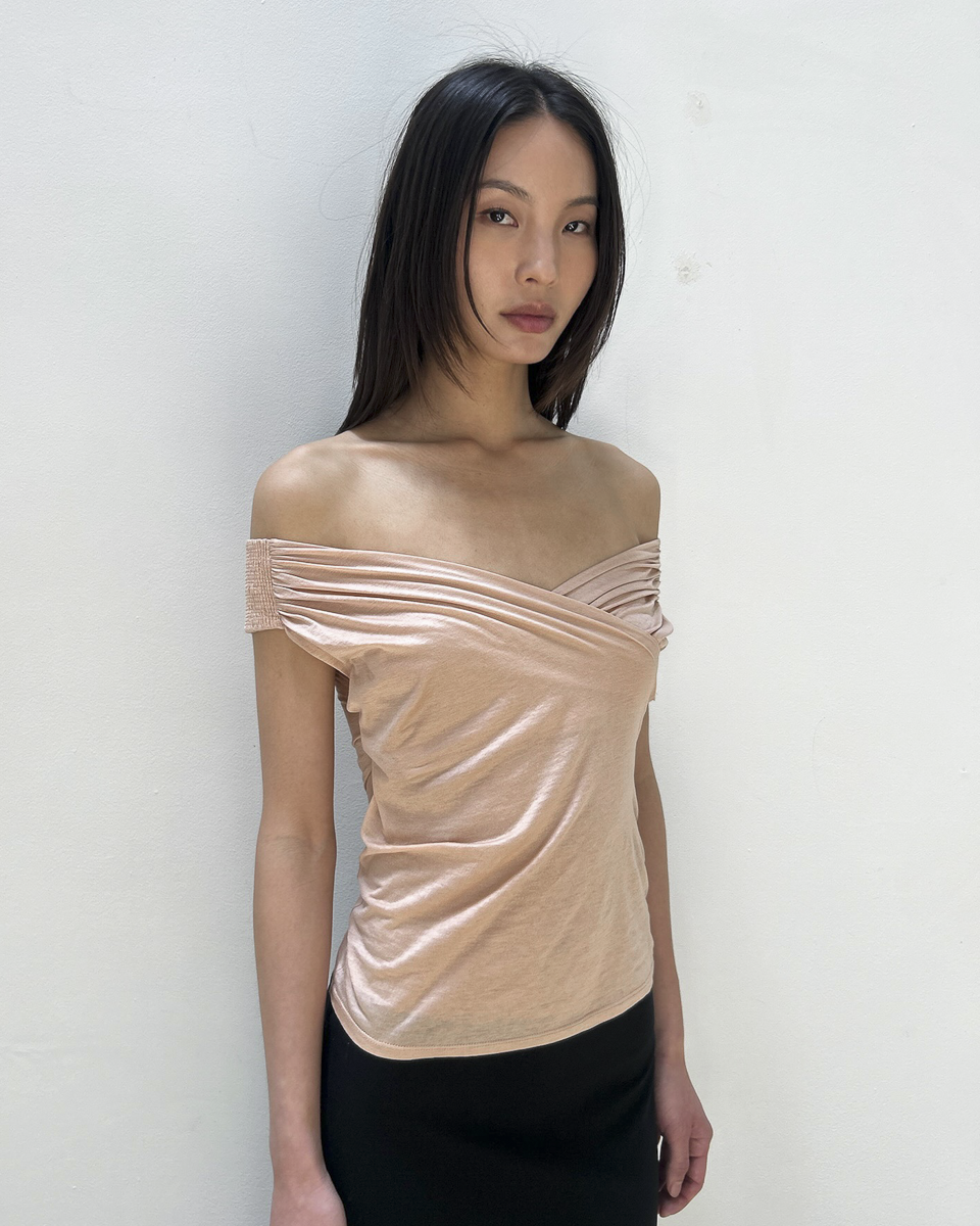 Gucci by Tom Ford Off-the-Shoulder Top