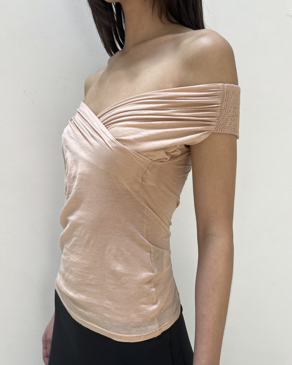 Gucci by Tom Ford Off-the-Shoulder Top