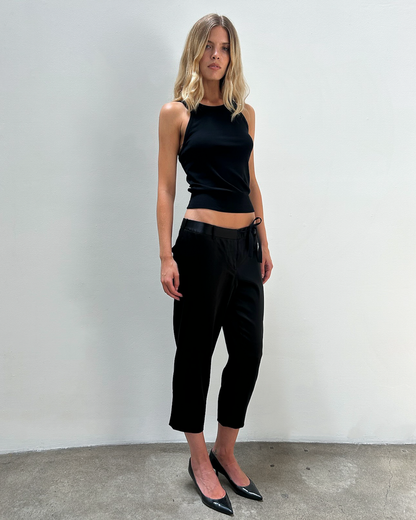 Vera Wang Satin Capri