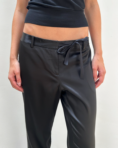 Vera Wang Satin Capri