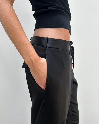 Vera Wang Satin Capri