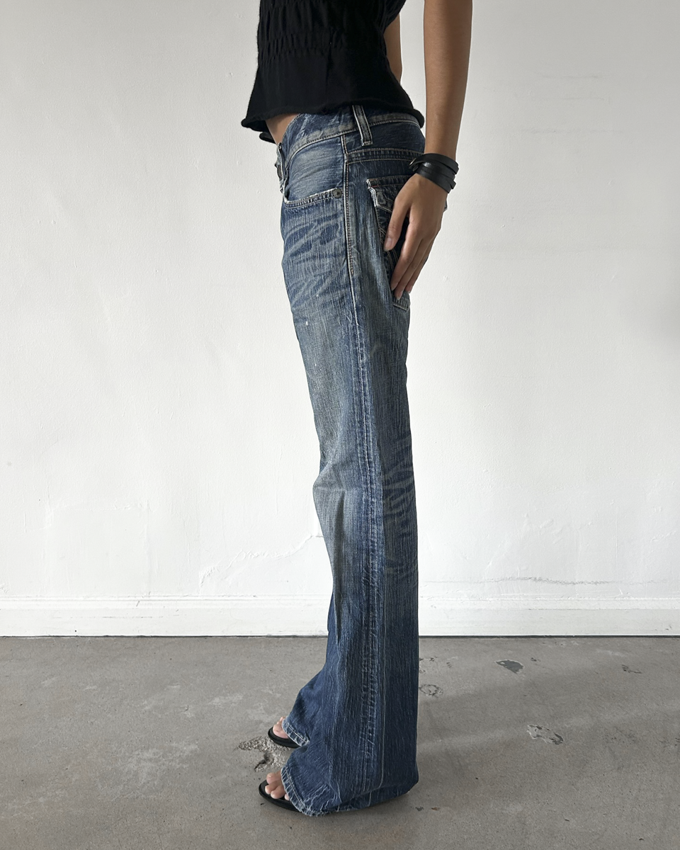 Edwin 503 BlueTrip with Button Back Pockets
